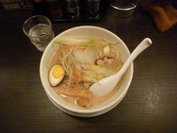 「豚骨醬油ラーメン」@ラーメン大陸の写真