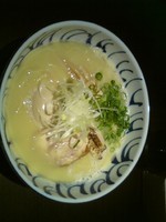 「濃厚鶏そば」@自家製麺 鶏そば 三歩一の写真