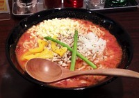 「とまとらーめん 大盛り チーズ入り」@ラーメン エアーストリームの写真