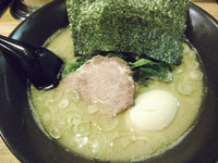 「味玉らーめん+替玉(730円)」@麺選 吟風 赤羽店の写真