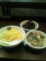 「つけめん800円＋岩海苔220円」@らーめん潤 蒲田店の写真