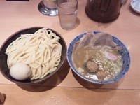 「味玉つけ麺＋豚のせ」@六厘舎の写真