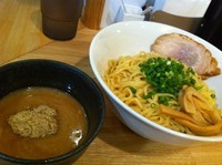 「つけ麺　中盛」@らぁめん  丸の写真