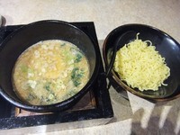 「鉄鍋味噌つけ麺600円(クーポンで半餃子無料)」@麺王 柏東口店の写真