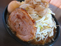 「三郎（ニンニクアブラ）￥７５０」@つけ麺 弥七の写真