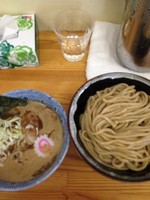 「つけ蕎麦・中盛り（並盛りと中盛り同額・750円）」@中華蕎麦 サンジの写真