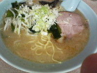 「しんしんラーメン（とんこつ）」@新鑫の写真