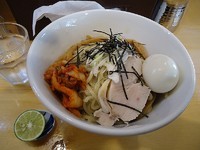 「『油そば大盛+味玉(￥900+100)』」@ら～めん 桜食堂。の写真