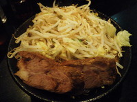 「ラーメン小(野菜多め)680円」@麺屋鬼瓦の写真