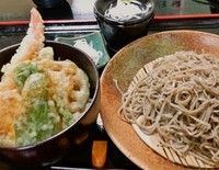 「野菜ミニ天丼セット(もり)1000円」@蕎麦一の写真