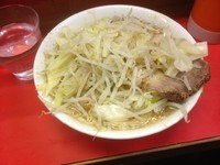 「ラーメン野菜少し多め 600円」@ラーメン二郎 三田本店の写真