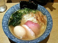 「半熟味玉芳醇香味そば  塩」@麺屋 一燈の写真