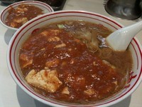 「蒙古タンメン 770円＋プチ麻婆丼(サービスクーポン)」@蒙古タンメン中本 秋津店の写真