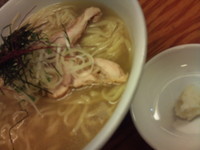 「冷やし煮干そば」@塩専門 ひるがお 東京駅店の写真