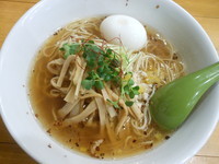 「醤油ＳＯＢＡ＋塩味玉」@麺屋 Hulu-luの写真