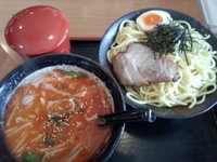 「旨辛みそつけ麺　８５０円　豚とろ煮込みご飯　サービス」@満天家の写真