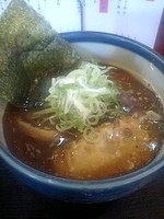 「コク正油らぁめん　６５０円」@麺楽屋の写真