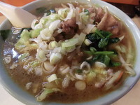 「肉野菜ラーメン（550円）」@中華 かんちゃんの写真