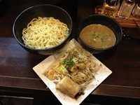 「肉野菜つけ麺 中」@ones onesの写真