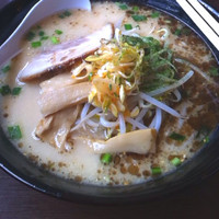 「味噌とんこつ黒マー油」@麺家わたべの写真