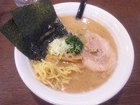 「ごぞうラーメン(大盛り) ￥700＋半ライス ￥100」@焼豚麺屋 ごぞうの写真