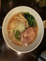 「ラーメン（￥750）」@らーめん紬麦の写真