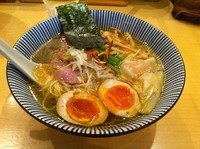 「特製塩そば(細麺)」@饗 くろ㐂の写真