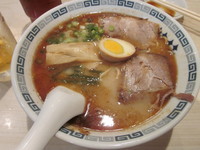 「桂花ラーメン７００円」@桂花ラーメン 新宿西口店の写真