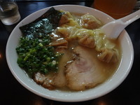 「雲呑麺」@らーめん 茂木の写真