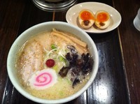 「しおらーめん」@らーめん 山頭火 千葉そごう店の写真