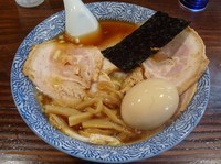 「中華そば（500円）＋チャーシュー（200円）＋玉子」@○決の写真