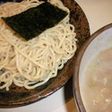 メガ豚煮干つけ麺（７３０円）・麺２玉