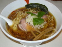 「しょうゆらーめん（大盛り）　750円」@燵家製麺の写真