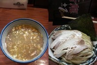 「肉つけめん中盛￥950円+豚増￥200円」@つけめん・豚そば 活龍 牛久店の写真