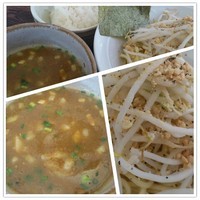 「【限定】カレーつけ麺（麺少な目８００円＋半ライス１００円」@伝家 志木店の写真