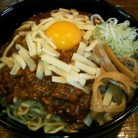 「《限定》　赤のまぜそば （大盛）」@麺屋さくらの写真