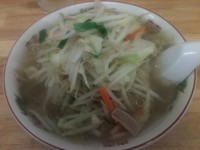 「タンギョウセット+生ビール（1000円+500円）」@タンメンしゃきしゃき 新橋店の写真