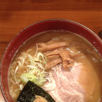 「濃厚ラーメン」@麺道 ともよし 東三国店の写真