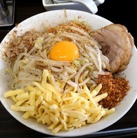 「まぜそば　７３０えん」@らーめん虎丸の写真