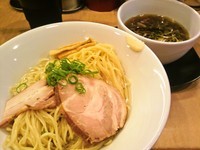 「鶏と煮干の醤油つけそば」@Japanese Soba Noodles 蔦の写真