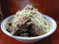 「小ラーメン（野菜ちょいマシ　アブラ　　タマネギ　ほぐし豚）」@麺屋 桐龍の写真