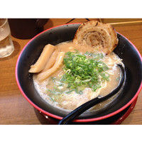 「豚骨ラーメン」@らーめん ど真ん中の写真