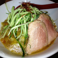 「（期間限定）ゴールドトマトの冷やし中華¥900」@麺や 七彩 東京駅の写真