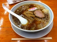 「中華そば（半々、麺硬め）」@中華そば専門店 勝やの写真