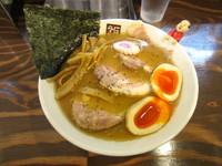 「特製煮干しらーめん」@煮干しらーめん 玉五郎 東京新宿店の写真