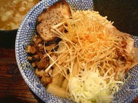 「麻辣油そば」@麺や 璃宮 亀戸店の写真