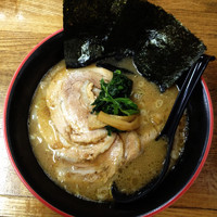 「とんこつ正油ラーメン  650円」@麺唐の写真