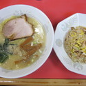 半チャン塩ラーメン（７５０円）