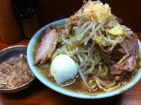 「豚ラーメン」@ラーメン富士丸 板橋南町店の写真