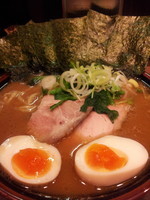 「のりたまラーメン」@神田ラーメン わいず 神田本店の写真